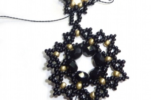 black-ajur-11